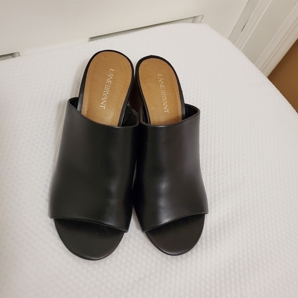 Lane Bryant Black Peep Toe heeled slides 8W - Picture 3 of 11